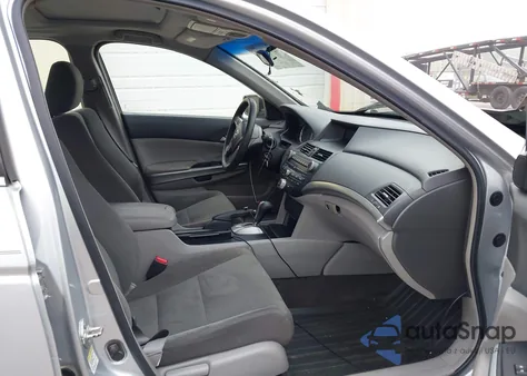 2009 Honda Accord 2.4 Ex from USA, damaged, VIN 1HGCP26779A197363